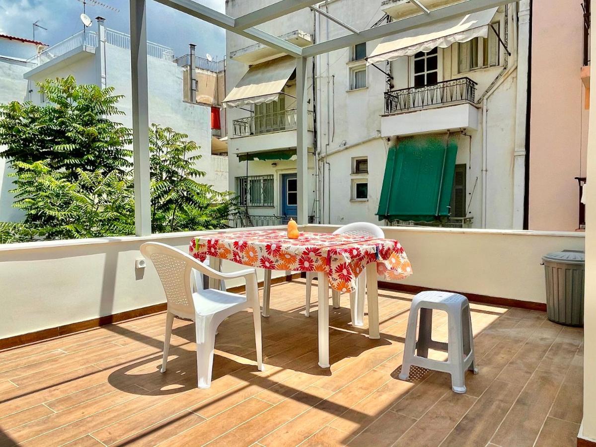Five Brand New Boutique Apartments Central Athena Bagian luar foto