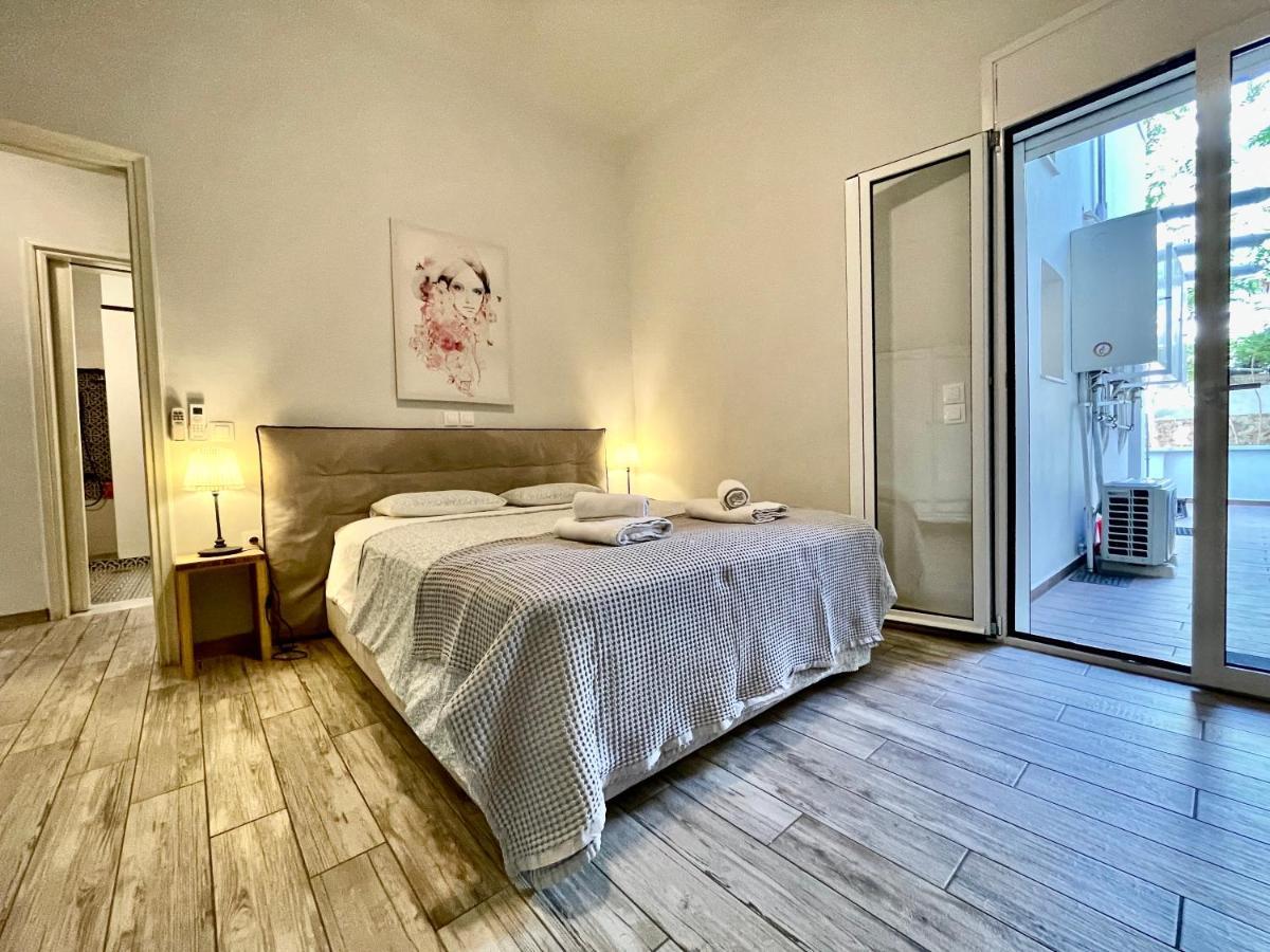 Five Brand New Boutique Apartments Central Athena Bagian luar foto